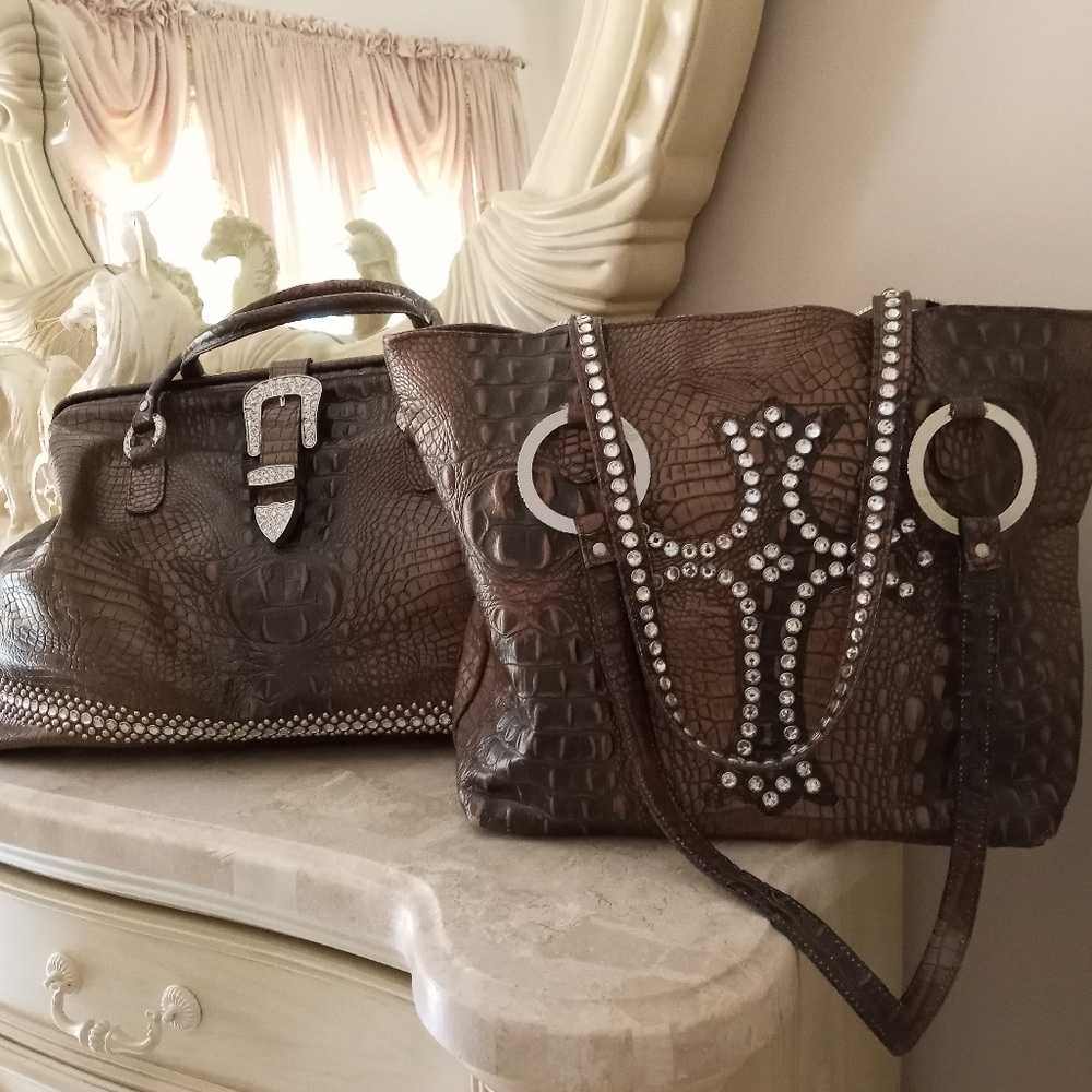 Ravinia handbag and carry on